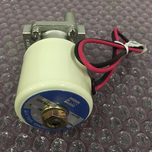 Used SMC SOLENOID VALVE VPW 2135 SW