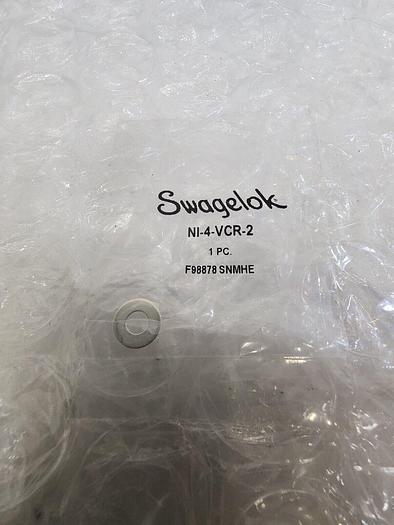 SWAGELOK NI-4-VCR-2 SEAL FITTING (LOT OF 4)