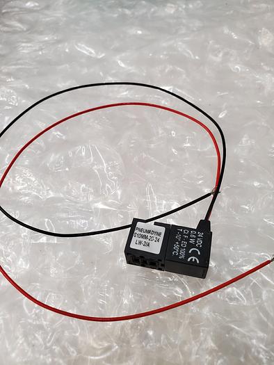 Used PNEUMADYNE S10MM-20-24 SOLENOID VALVE