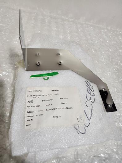 Used MTG PLATE RIGHT FLEX CONDUIT 102235732