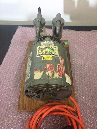 Used DAYTON 4Z334 VACUUM PUMP