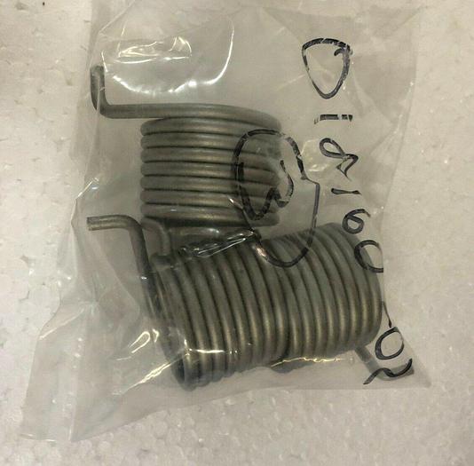 SPRING DOOR BAR VAC018168-01