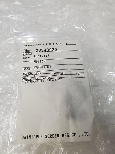 OMRON SENSOR D2MV-1L2-1C4 SWITCH QTY 2