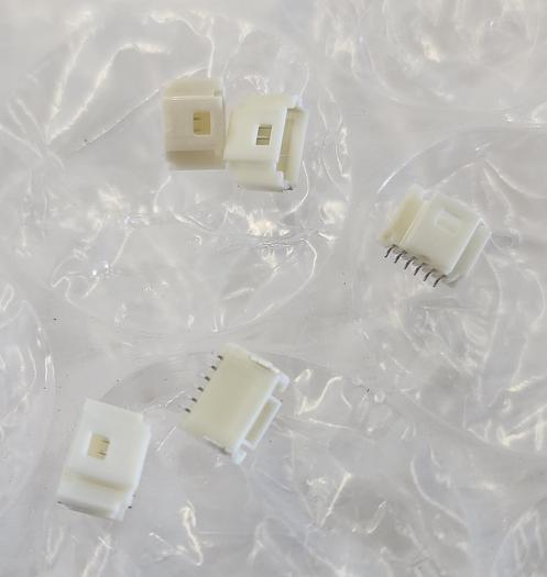 Used WM7897CND CONN HEADER 1MM 6POS R,A SMD