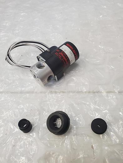 Used HUMPHREY 3 WAY SOLENOID VALVE 114-021