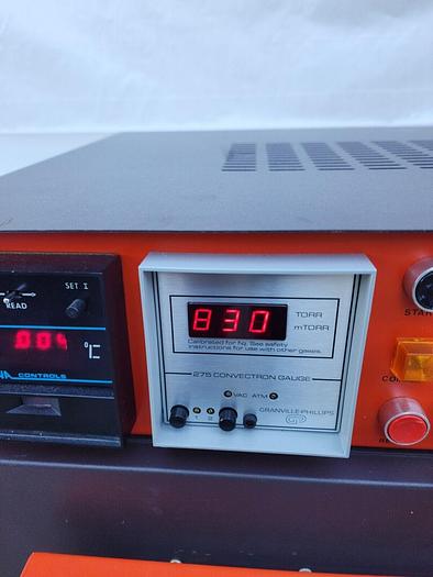 Used YES OVEN YES-33 HMDS VAPOR PRIME OVEN