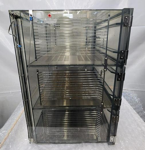 Used TERRA UNIVERSAL DESICCATOR 2076-00