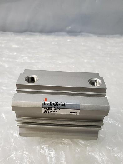 SMC CYLINDER CDQ2A32-35D-A80-XB9