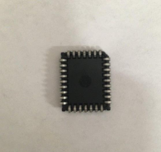 Used STMicroelectronics  M27C4001- 10C1 SINGAPORE