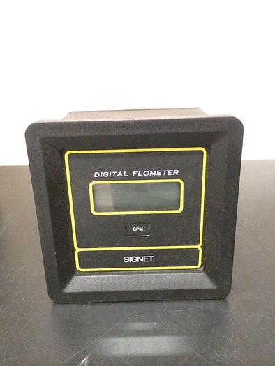 "BRAND NEW, NEVER USED" - SIGNET P-57740-1 DIGITAL "FLOMETER" FLOW METER