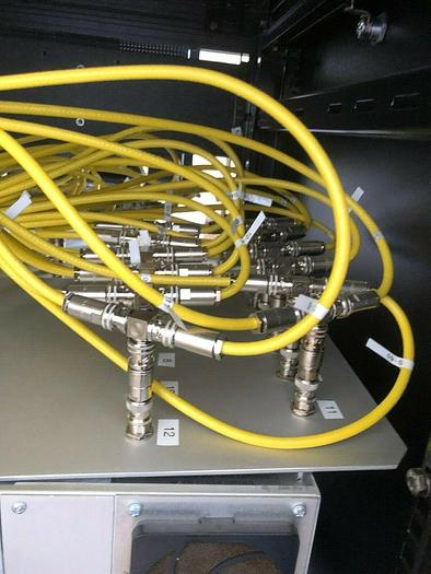 Used KEITHLEY 707A SWITCHING MATRIX WITH 7072 SEMICONDUCTOR MATRIX CARD plug ins