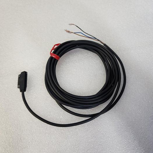 PANASONIC EX-11BD AND EX-11P PHOTOELECTRIC SENSOR