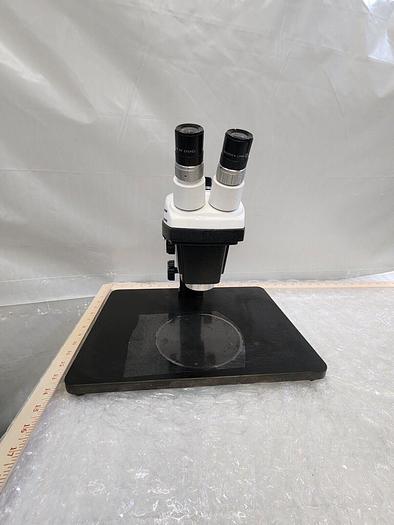 Used BAUSCH _ LOMB STEREOZOOM 4 ZOOM RANGE .7X-3.0X