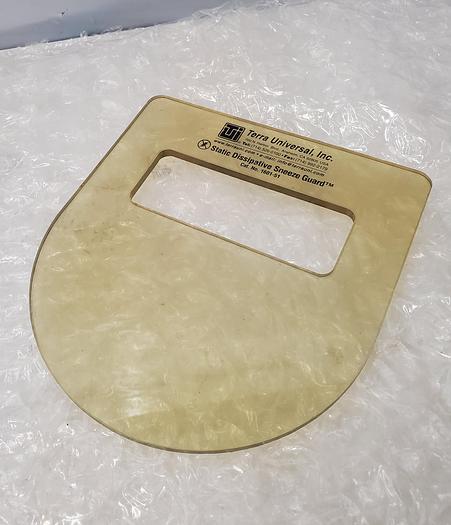 Used TERRA UNIVERSAL STATIC DISSIPATIVE SNEEZE GUARD 1601-51