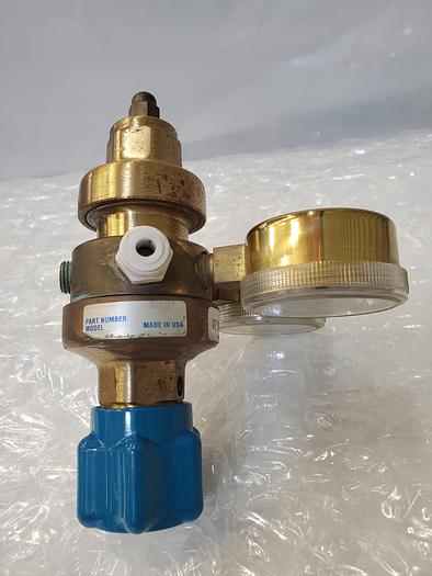 Used LINDE W2-UPE3-75-580 GAS REGULATOR
