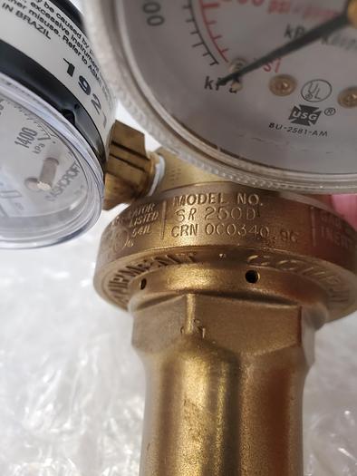 Used VICTOR SR250D COMPRESSED GAS REGULATOR