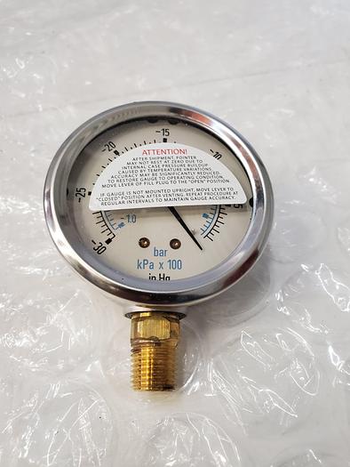 Used PRESSURE GAUGE 4205502 1-4 IN. NPT LM