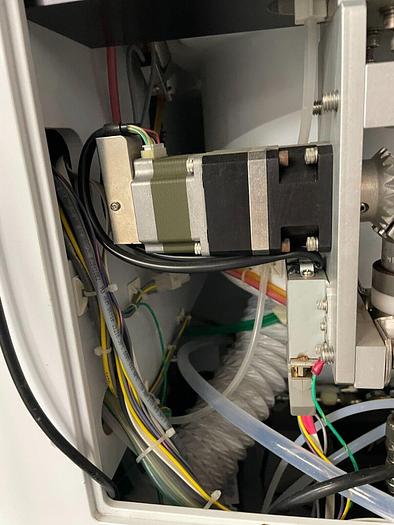 Used UTE SCS i 124 SUBSTRATE CLEANING SYSTEM