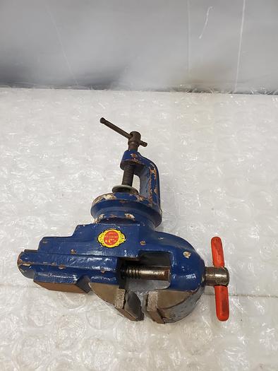 Used Jaws Table Bench Top Vise Vice Swivel Base with Anvil
