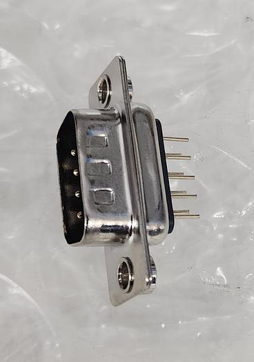 Used DIGI-KEY 738-17 KI3155 CONN DSUB PLUG 9POS PNL MNT SLDR