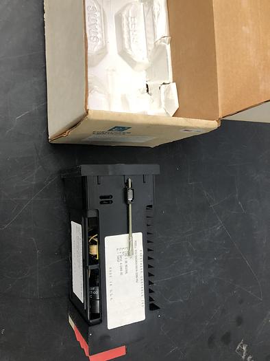 Used EUROTHERM CONTROLS INC 832-30A240V-00-4-20MA
