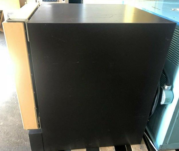 Used LAB-LINE IMPERIAL III ULTRA-CLEAN REMOTE CONTROL RADIANT HEAT OVEN 3450M