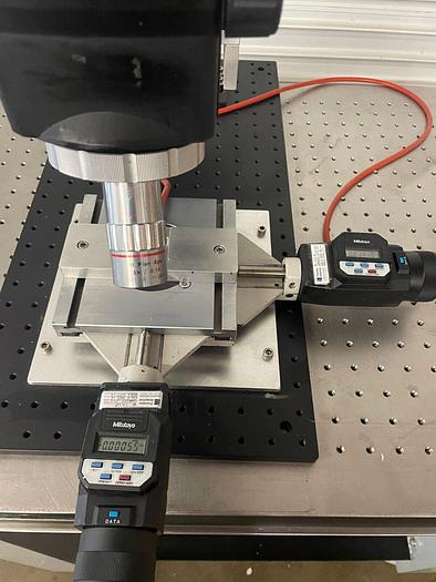 Used MITUTOYO MICROSCOPE WITH DIGITAL MICROMETERS (THORLABS TABLE SOLD SEPARATE)