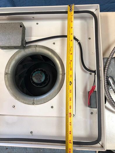 Used CLEANROOM FILTER CRI 12254 SN 0124535. SAM24 MICROSOUND CRF LOW WATT