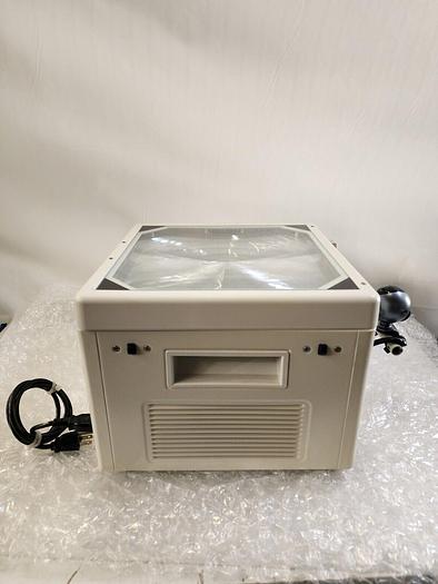 Used 3M 1608 OVERHEAD PROJECTOR