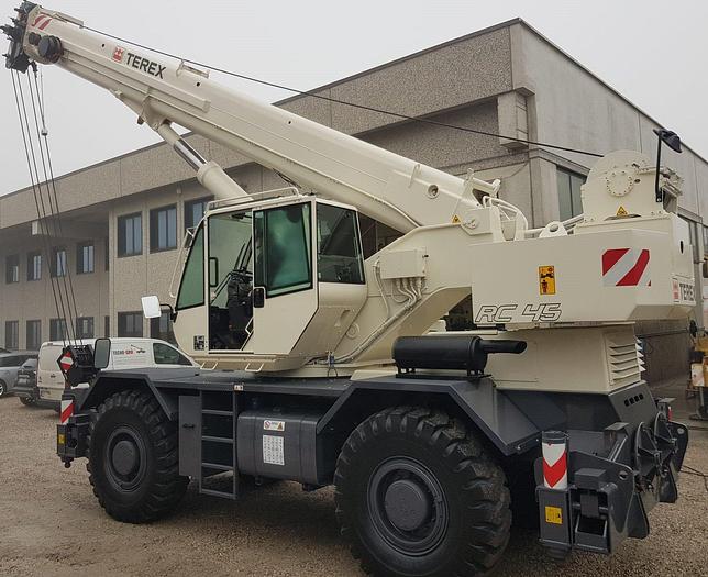 2010 Terex RC45