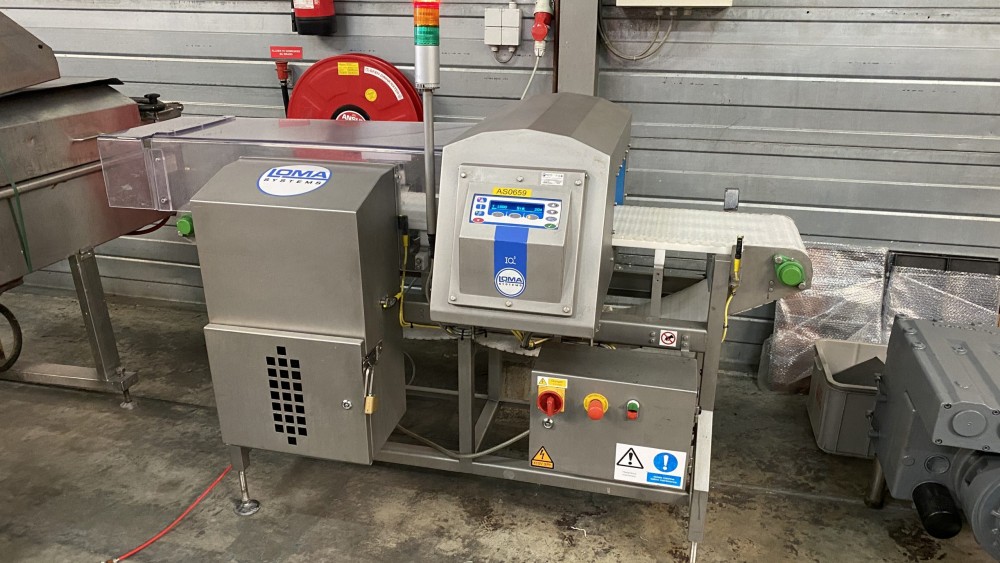 Used Loma IQ3 metaldetector