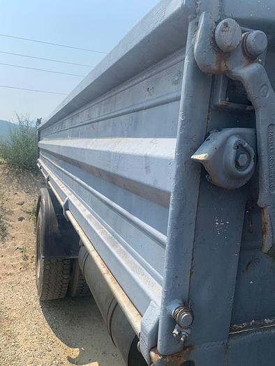 Gebruikt 1987 MERCEDES BENZ 1422 typer 4x2 V6 engine