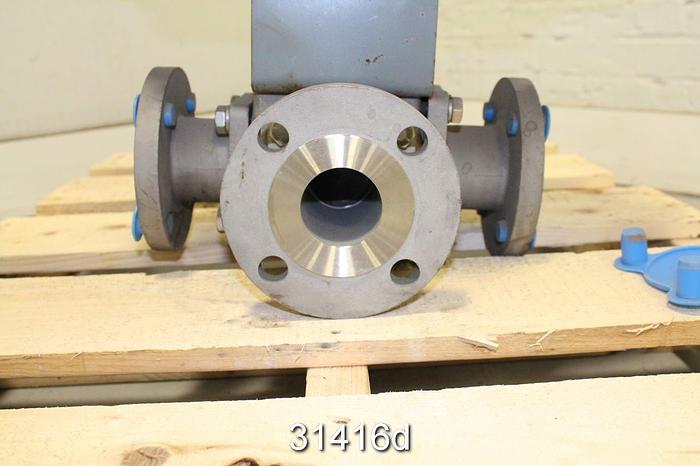 Unused PBM MPH-37-F152/P2C20H 2" 4-Way Control Valve #31416