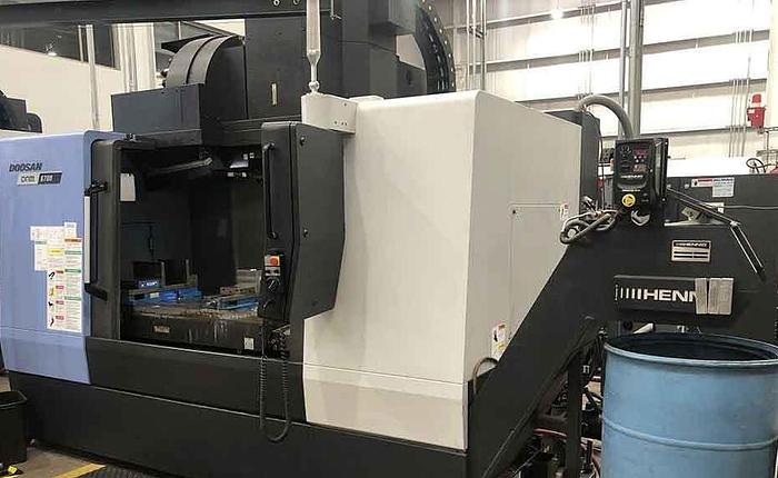 Used 2017 DOOSAN Doosan DNM 6700 CNC Vertical Machining Center