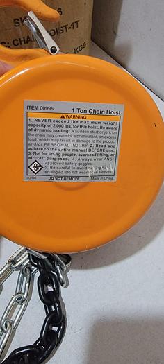 I TON 10" CHAIN HOIST BLOCK, CENTRAL MACHINE UP TO 2,000LBS (106)