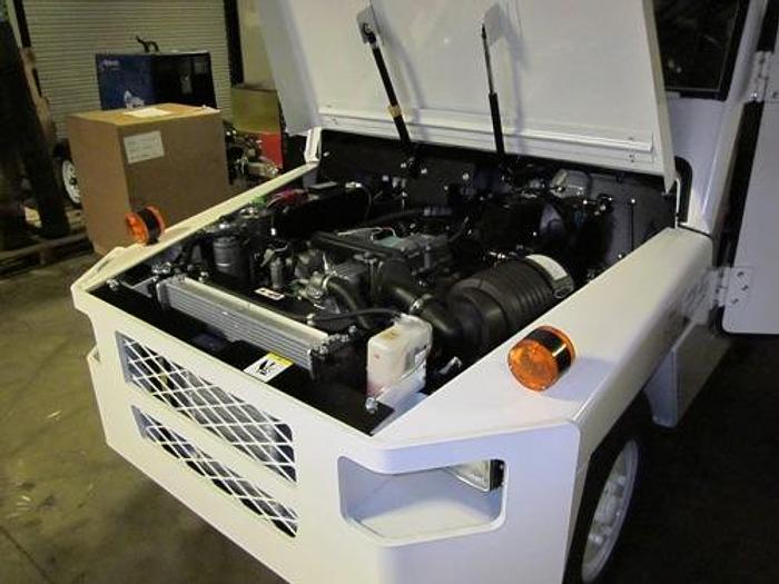 Used 2012 Toyota 02-2TDU25 baggage tractor.
Brand New