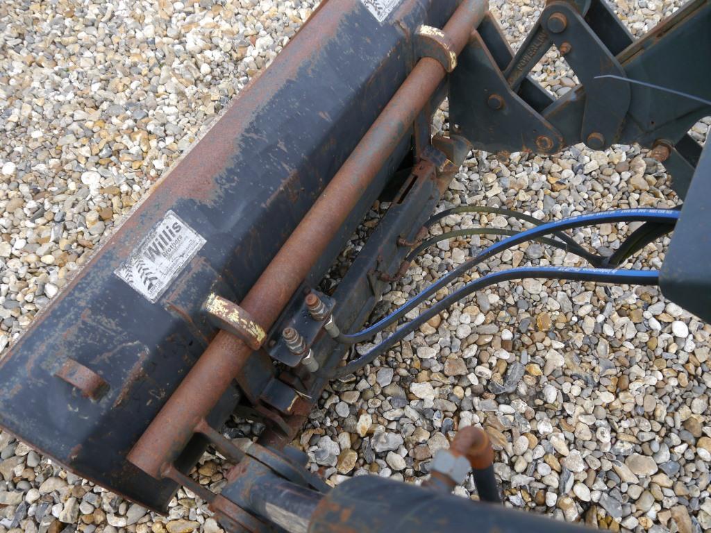 Used Trima 480 Professional Loader