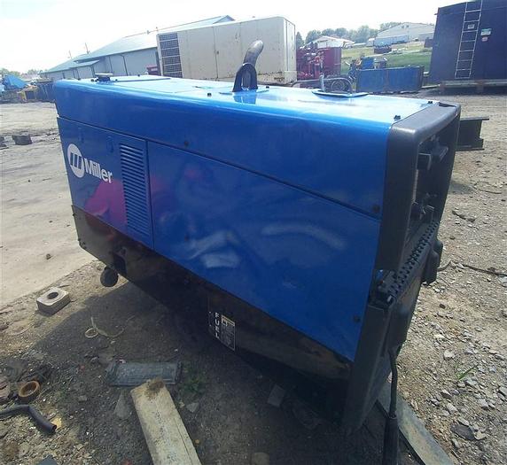 Used 0 Miller Trailblazer 302 CC/CV AC/DC Welder