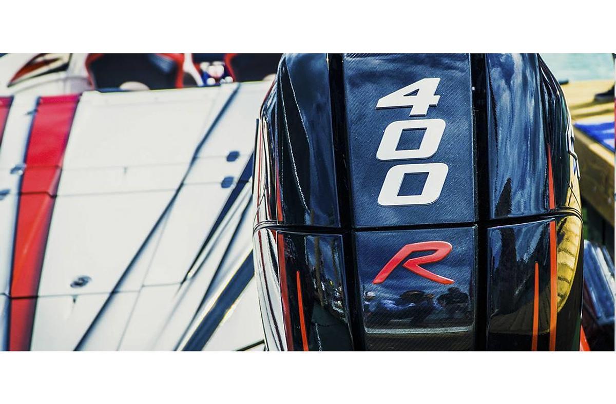2023 Mercury 400R 2.6L L6 20" Shaft