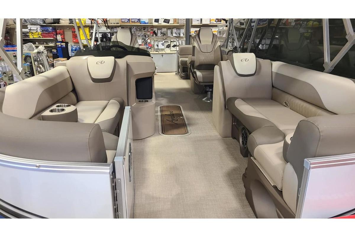 2024 Avalon Avalon LSZ Quad Lounger