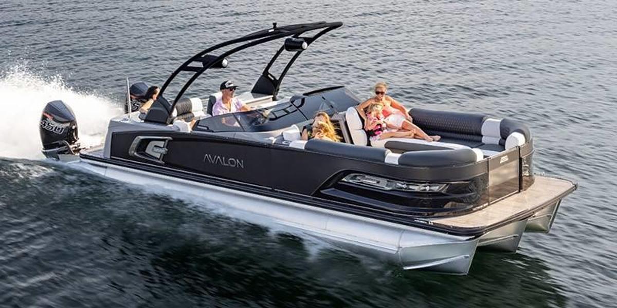 2026 Avalon Excalibur LTD Elite Windshield - 27 FT