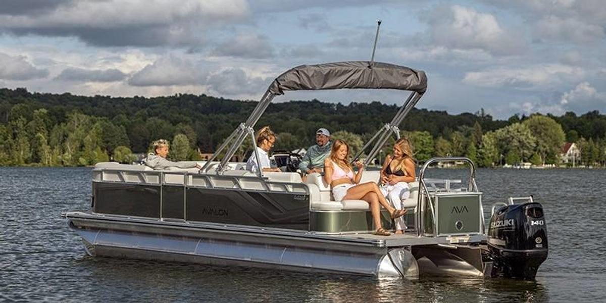2026 Avalon Venture 85 Versatile Rear Bench - 21 FT