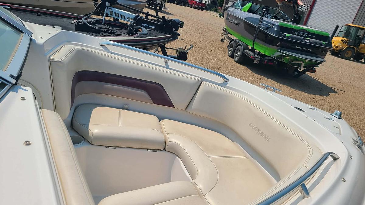 Used 1995 Four Winns 1930 Sport