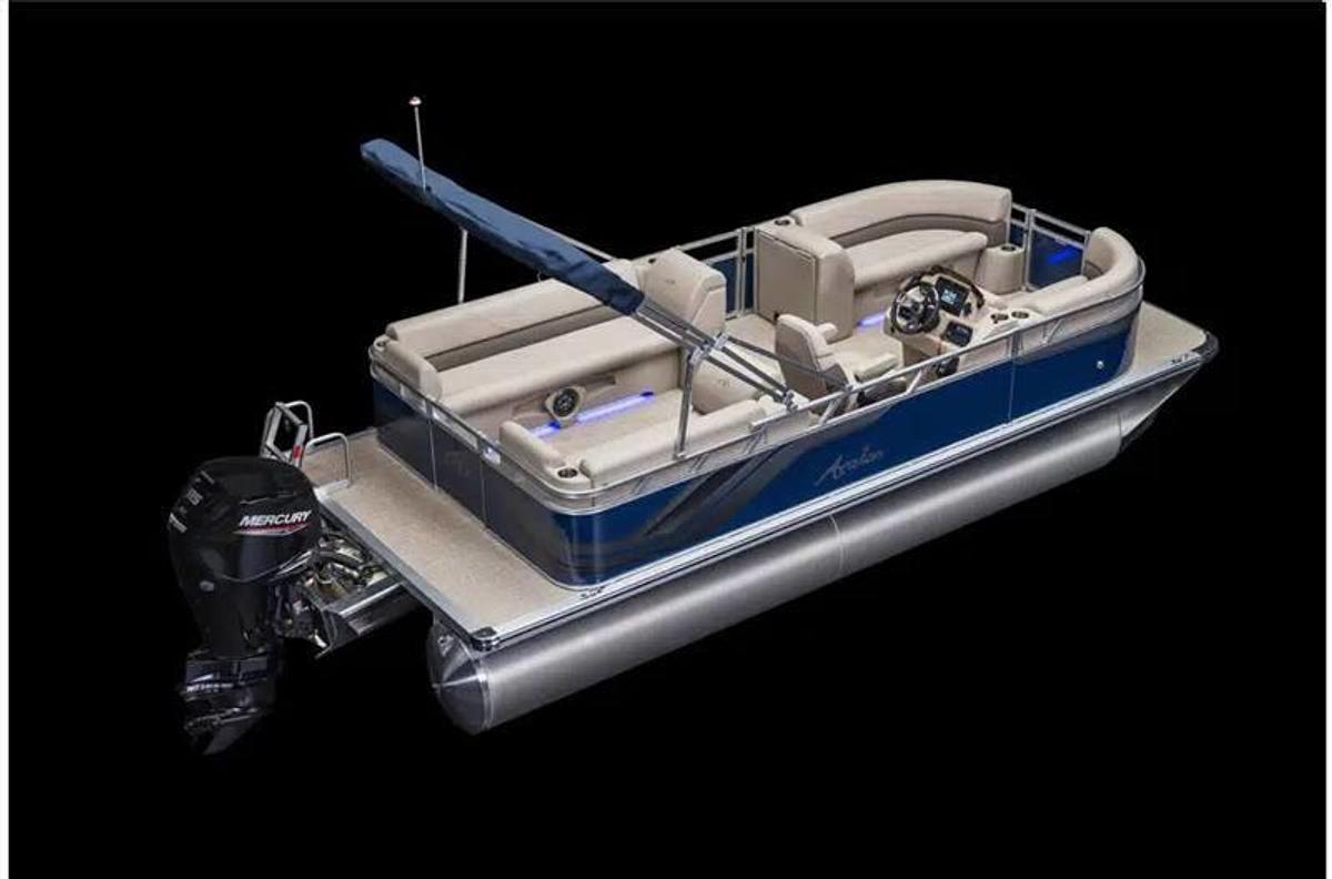 2024 Avalon VLS Quad Lounge