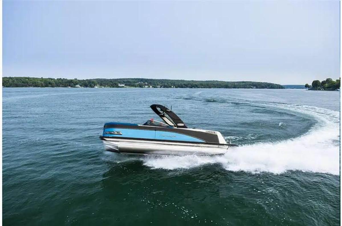 2024 Avalon Waketoon