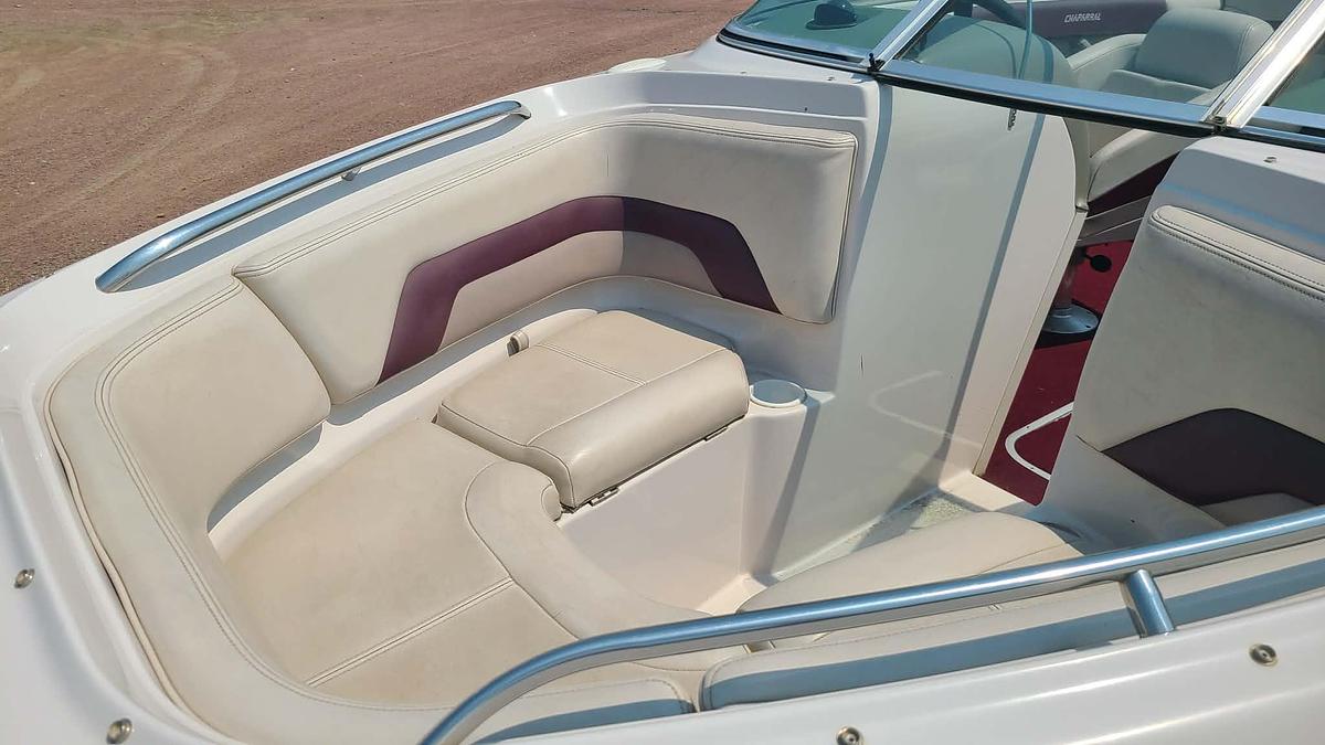 Used 1995 Four Winns 1930 Sport