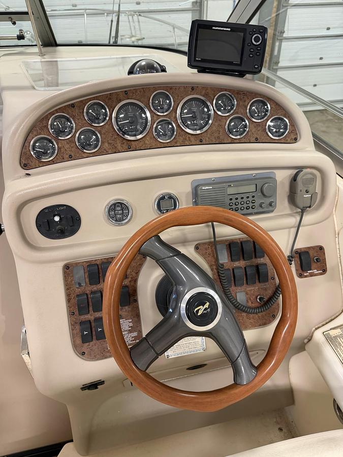 Used 1999 Sea Ray 290 Sundancer Series
