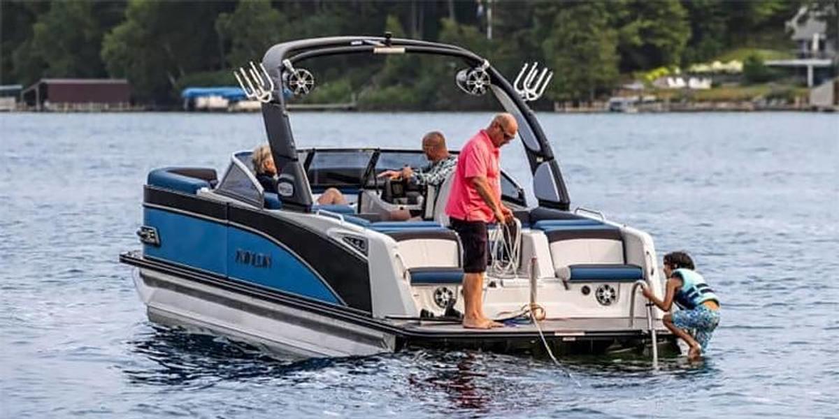 2026 Avalon Waketoon - 23 FT