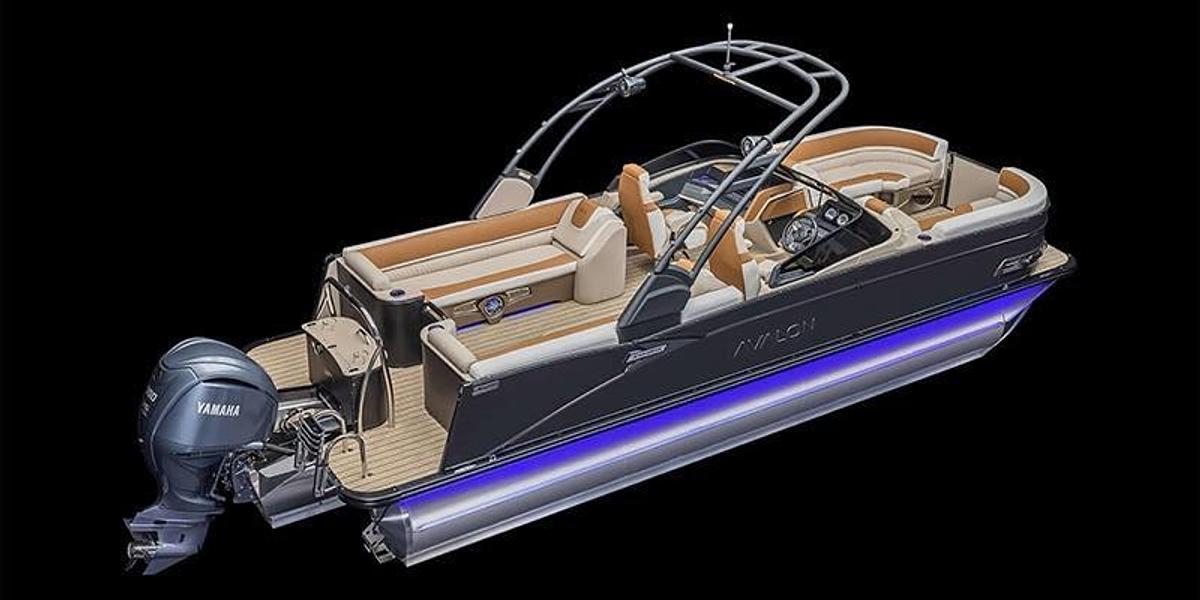 2026 Avalon Catalina Quad Lounge Windshield - 27 FT