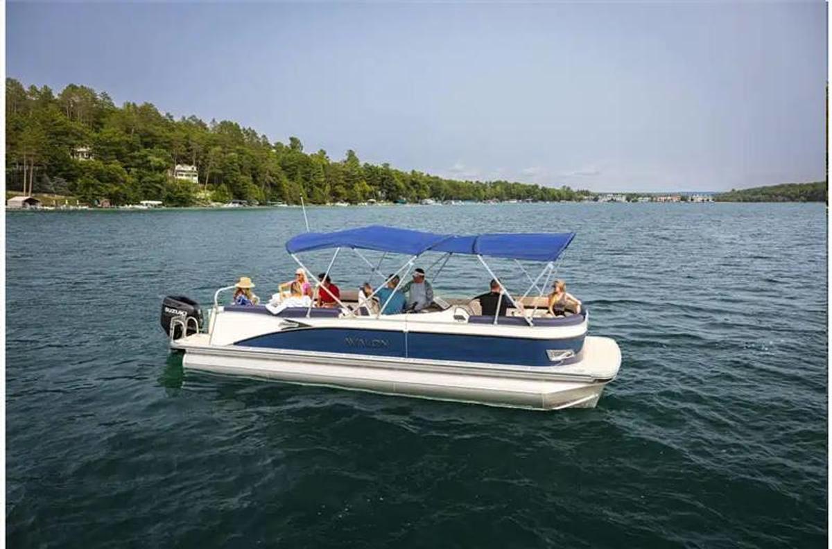 2024 Avalon Catalina Rear Fish